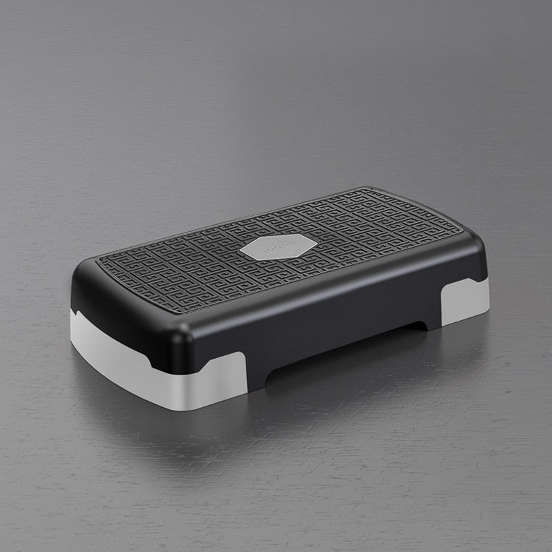AdjustFit – Adjustable Step for Your Workout