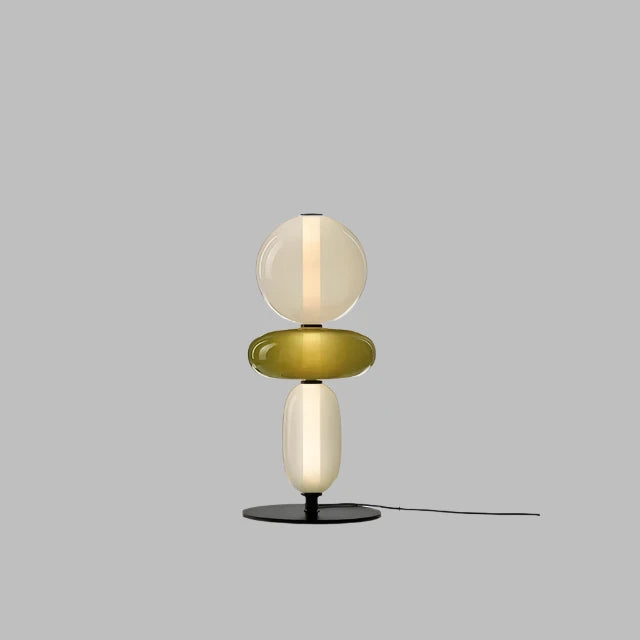 ChromaLuxe - Designer Golvlampa med Färgaccenter för en Sprudlande Atmosfär