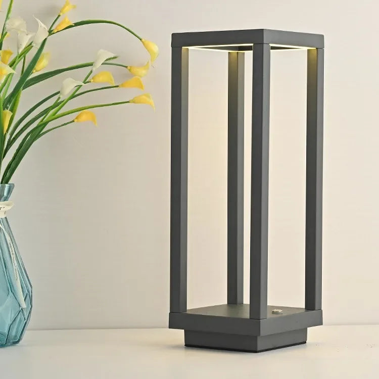 BriljantLicht - Wire Lamp Elegant Table Lamp for Any Room