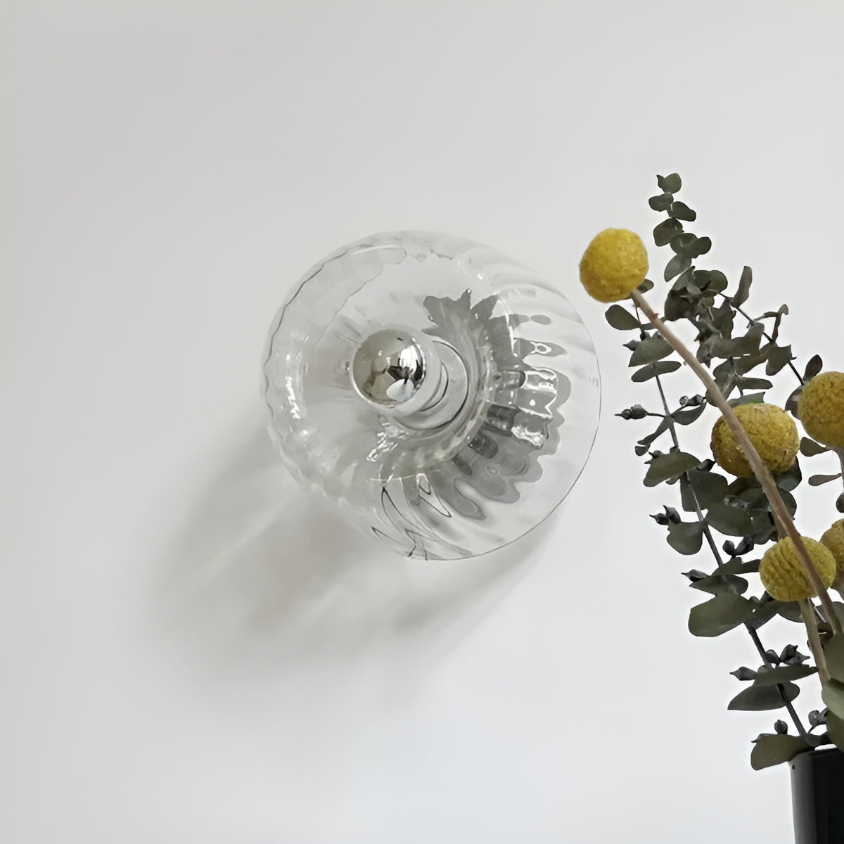 ScandiElegance Wall Lamp – Modern Glass Art with Bauhaus Charm