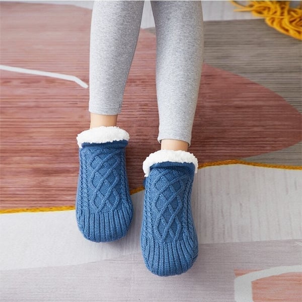 FluffySafe - Luxurious Slippers with Anti-Slip Sole