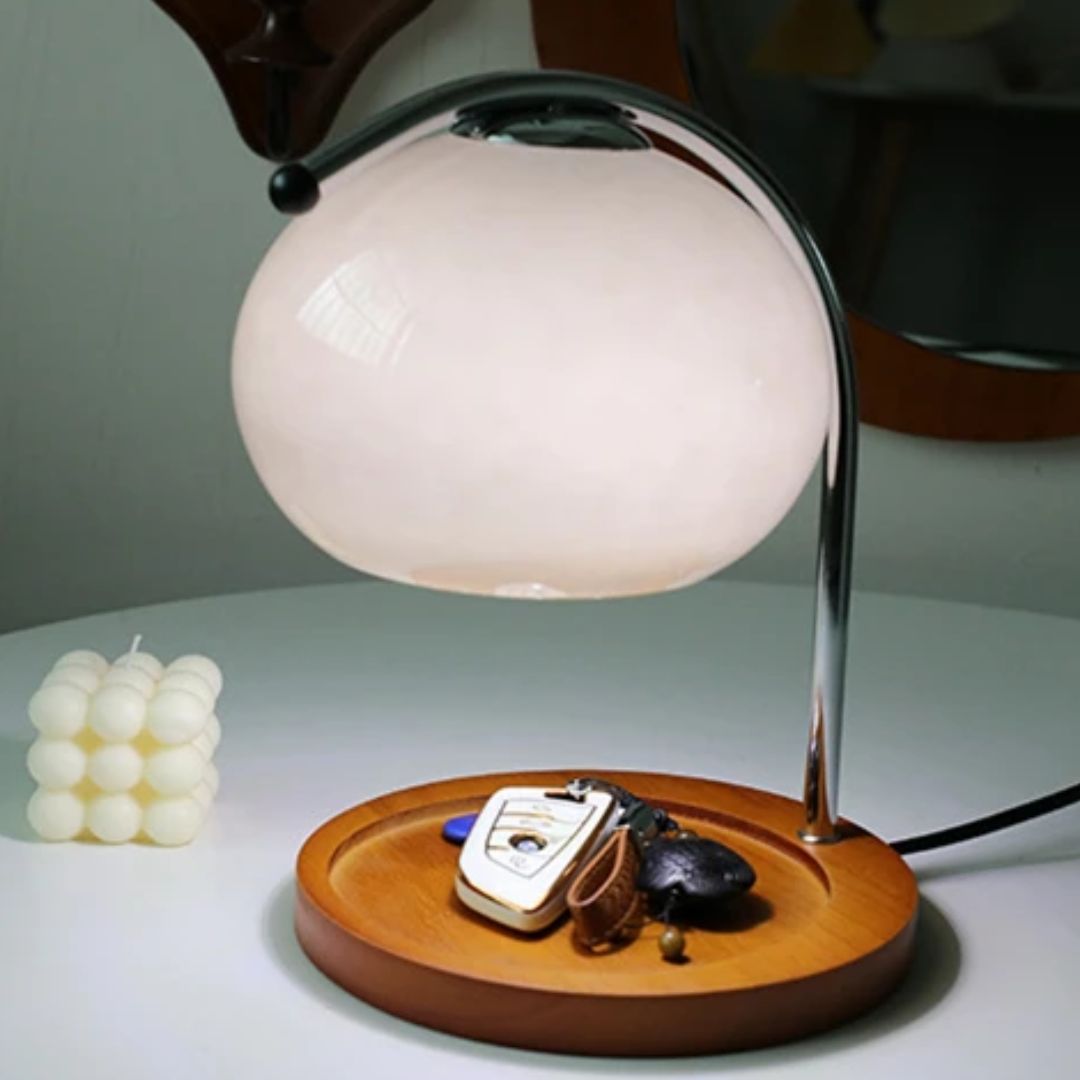 Alyssa Retro Table Lamp - Elegant Glass Lighting