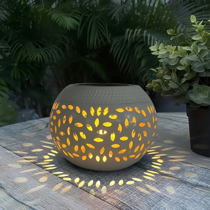 LumoPattern Solar Garden Lamp - Stylish Woven Lighting