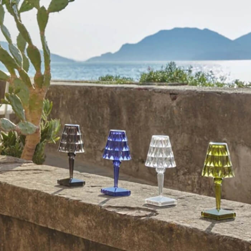 CrystalLuxe Bordslampa - Elegant Kristallbordslampa
