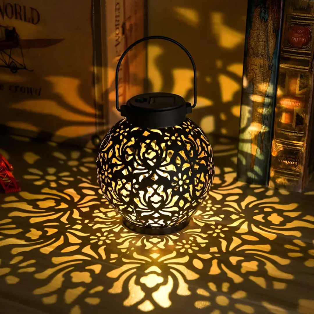 RadiantGlow – Waterproof LED Garden Light with Solar Cell