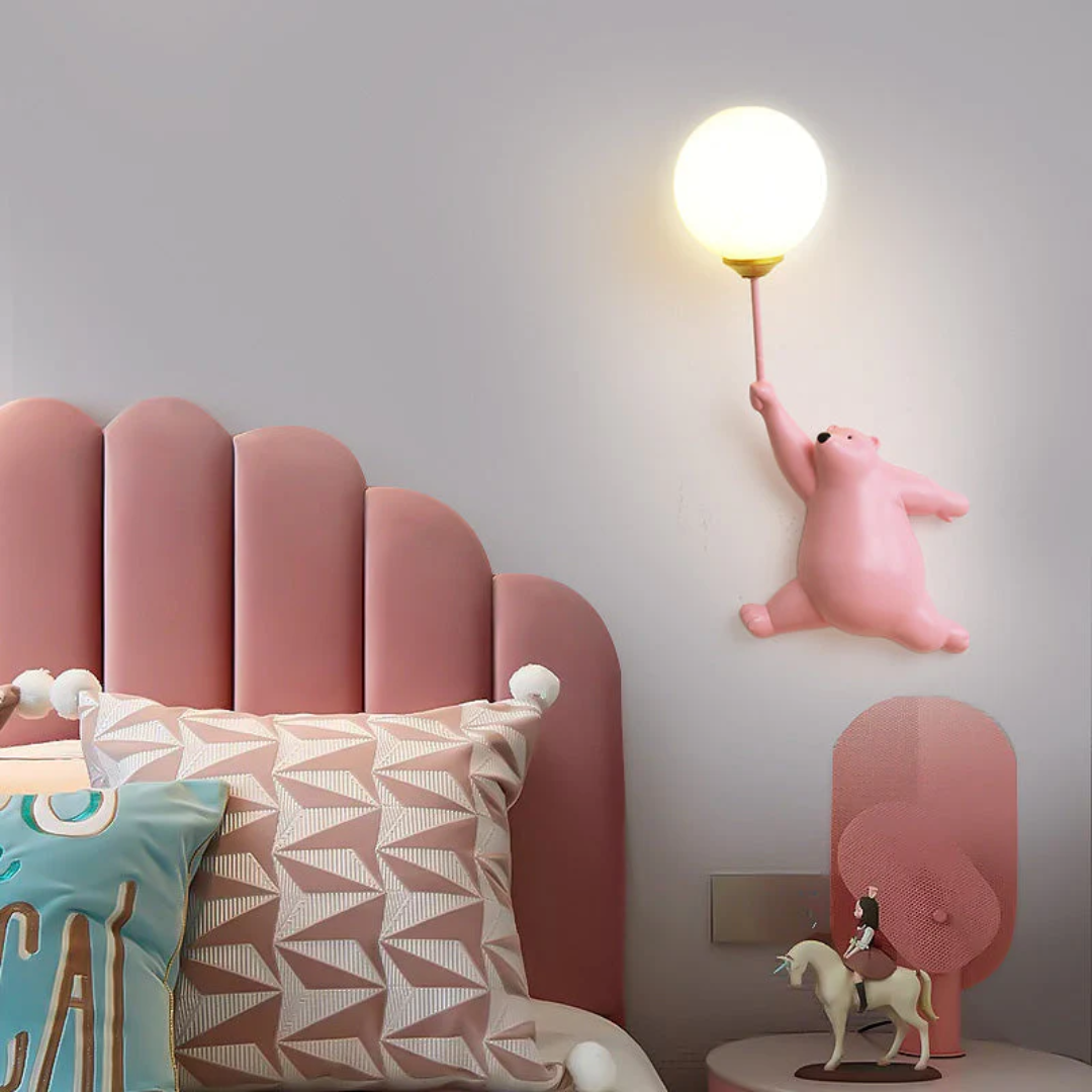 TeddyGlow - Elegant LED Vägglampa för Muren