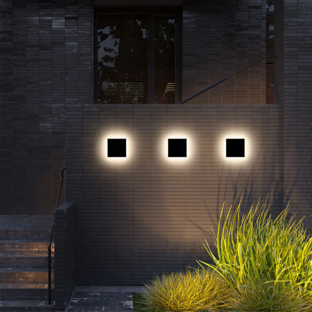 ZenithGlow - Sleek LED Wall Lamp for Modern Interiors