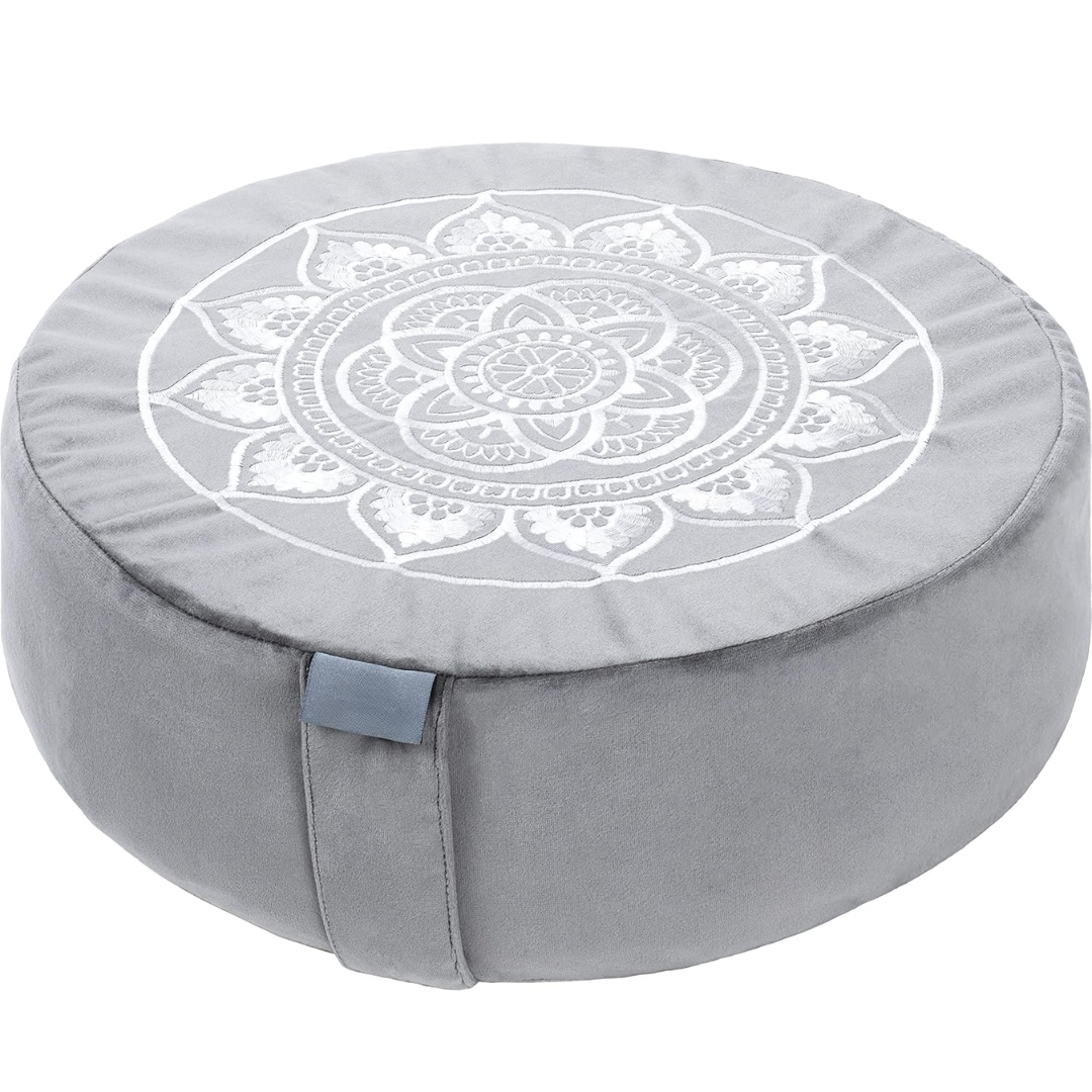 VelvetZen – Luxurious Meditation Cushion in Premium Velvet