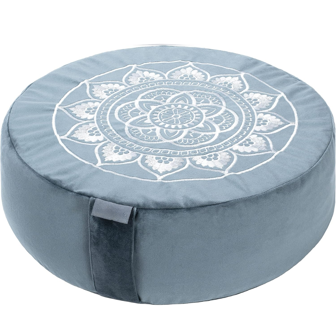 VelvetZen – Luxurious Meditation Cushion in Premium Velvet