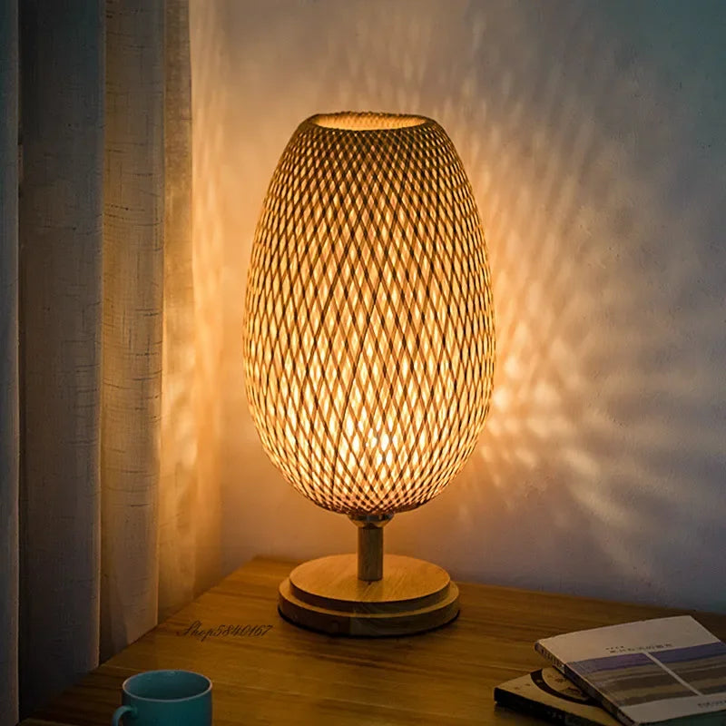 VintageBamboo - Vintage table lamp in bamboo