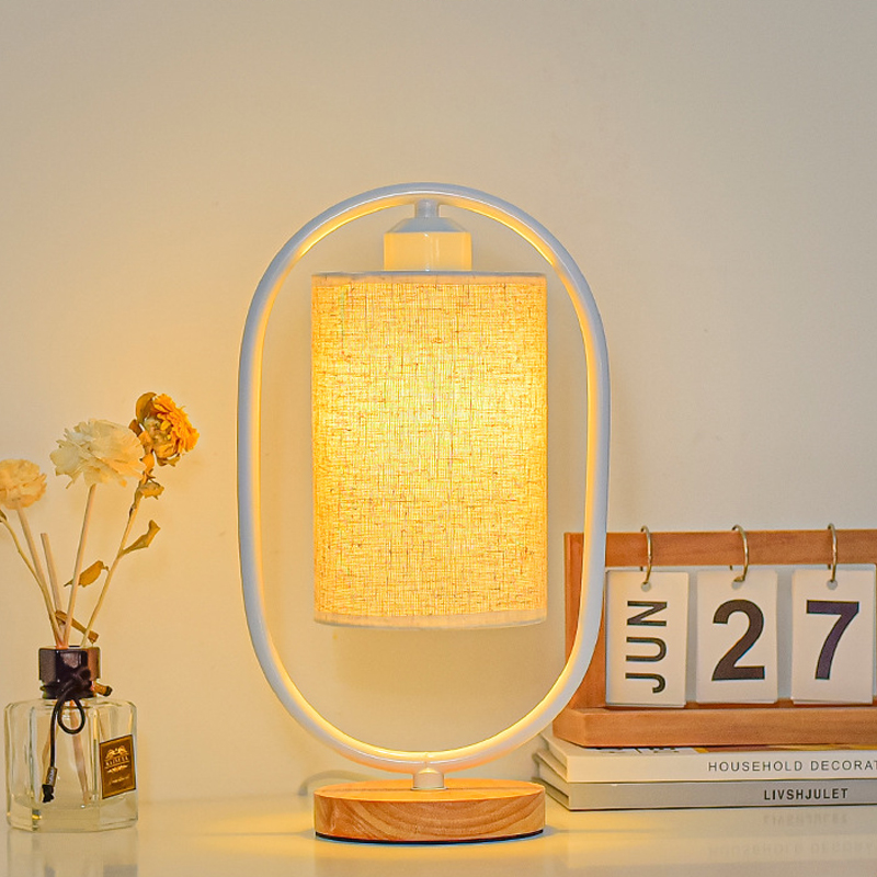 Timeless Elegance - Vintage Wooden LED Lamp with Dimmable Function