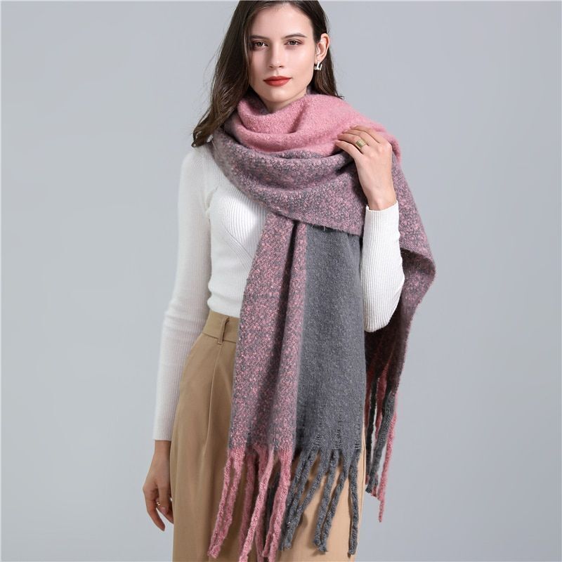 CosyPlaid Scarf – Warm, Trendy Winter Style
