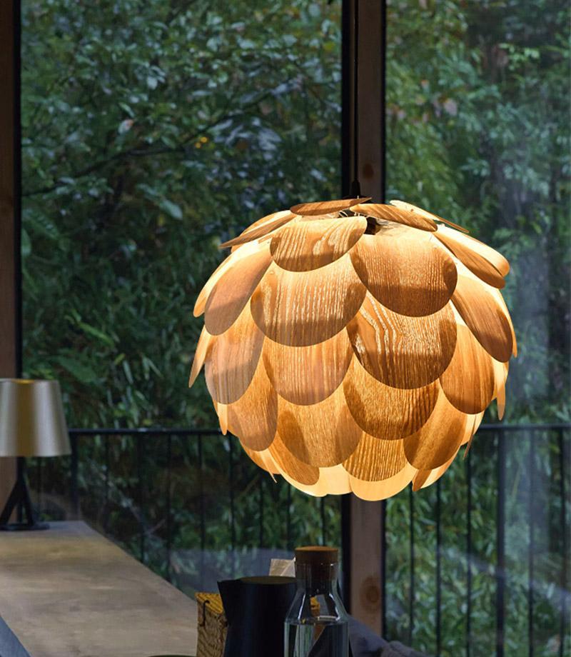 PineappleGlow Hanging Lamp - Luxurious Wooden Hanging Lamp in Pineapple Shape
