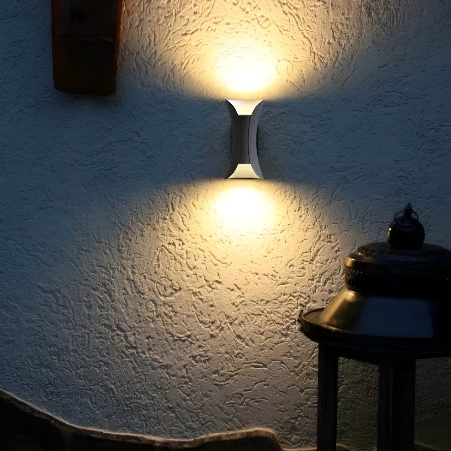 Luxuria Outdoor Wall Lamp - UrbanGlow LED Lighting