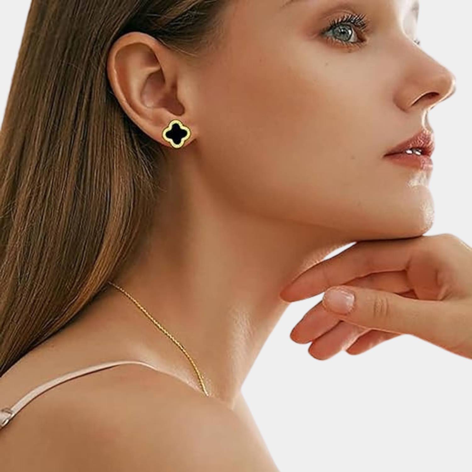 GoldenClove Jewelry Set - Elegant Clover Necklace, Bracelet & Earrings