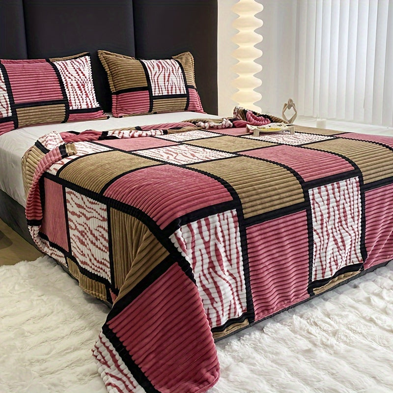 CozyLuxe – Flannel blanket for all seasons