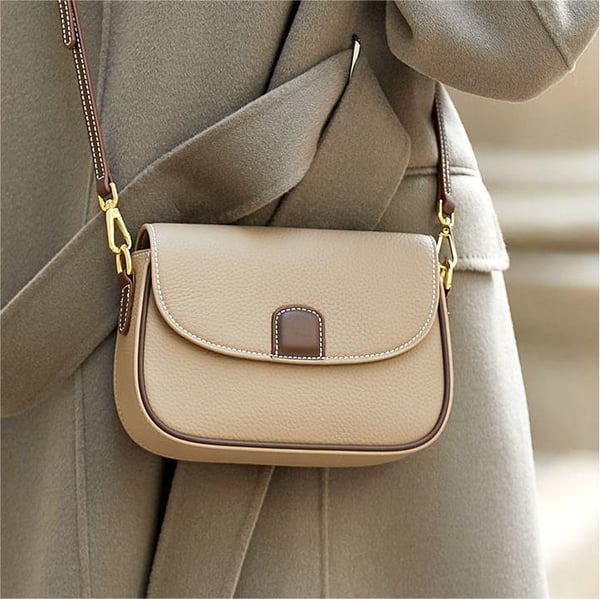 LuxeCarry Bag – Stylish Leather Crossbody Bags
