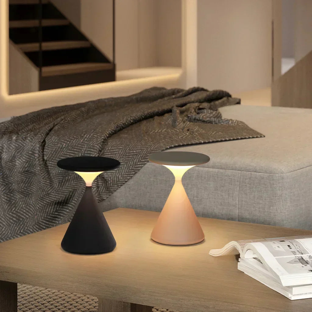 AéroLumi - Stylish Wireless Sabliervorm Lamp