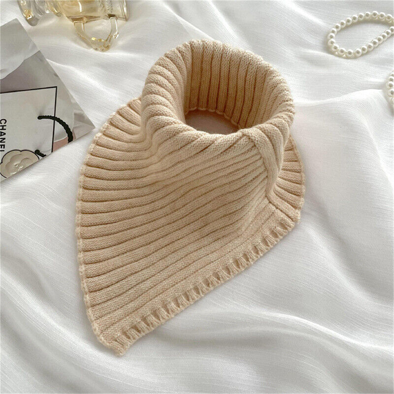 CosyWrap Scarf - Stylish and Warm Winter Accessory