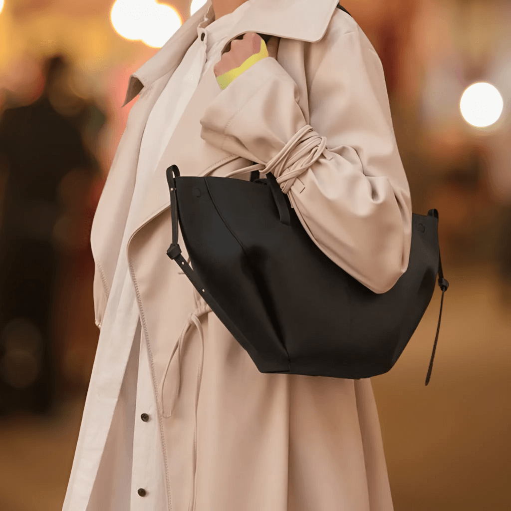 LeatherLux Shoulder Bag - Stylish Leather Handles