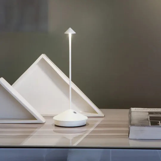 Wireless Spikelight™ - Waterproof & Dimmable Cordless Lighting