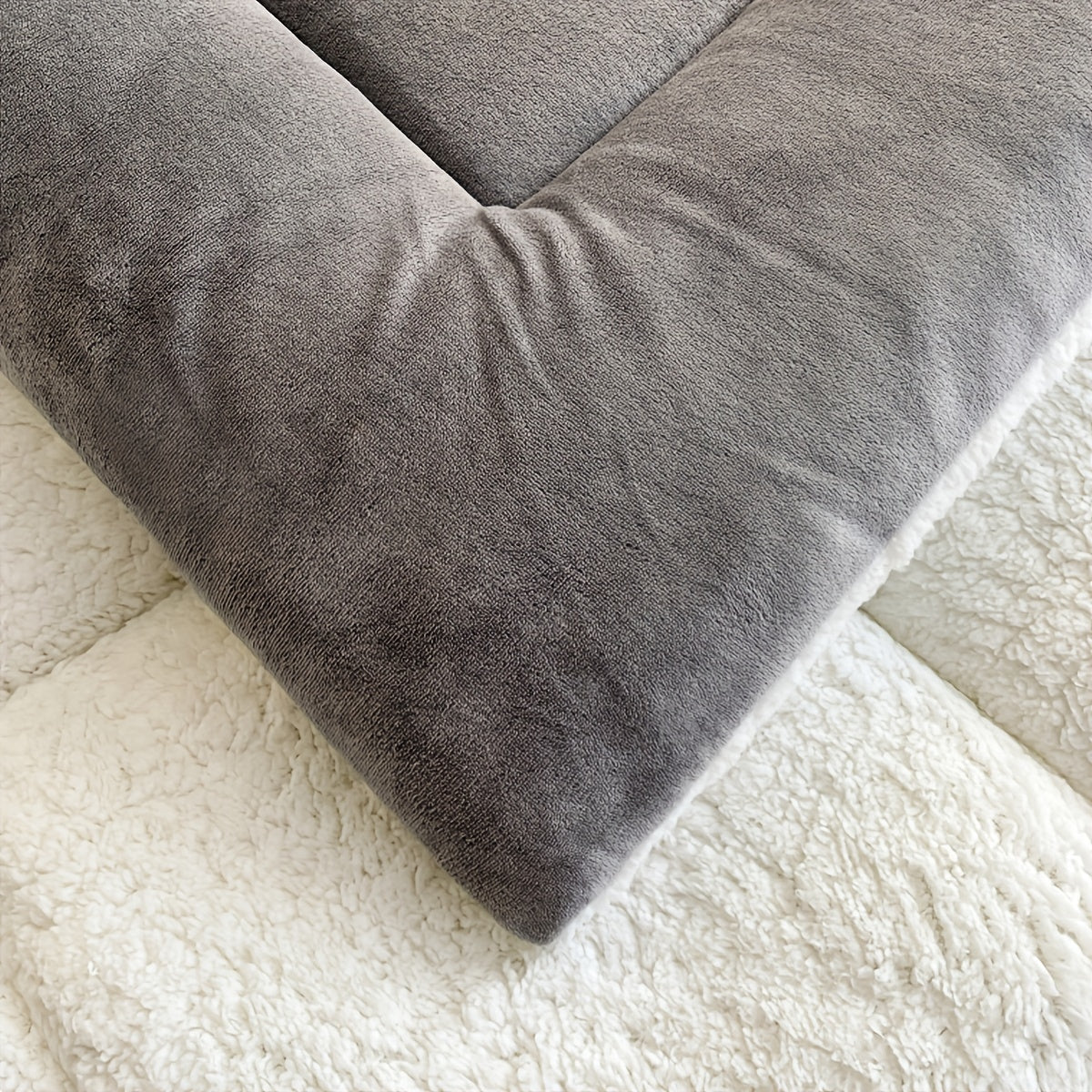 Stylish Cabin Sherpa Fleece Blanket – Ultimate Comfort & Warmth