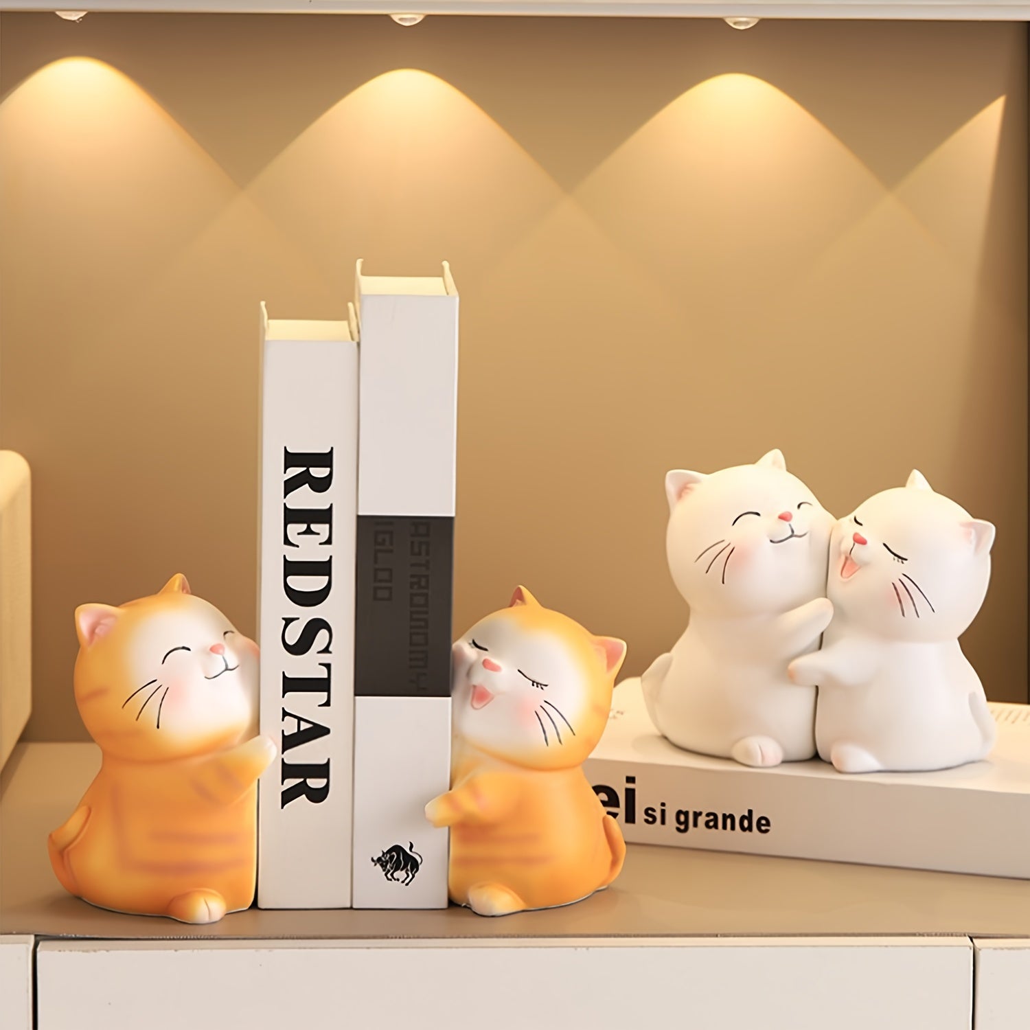 LoveCats - Romantic Resin Bookends
