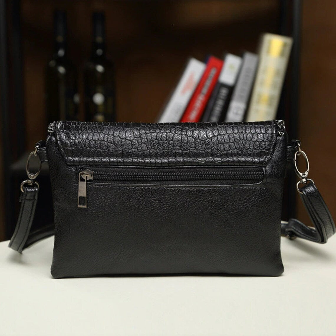 Alexa Clutch – Timeless Elegance in Fashion