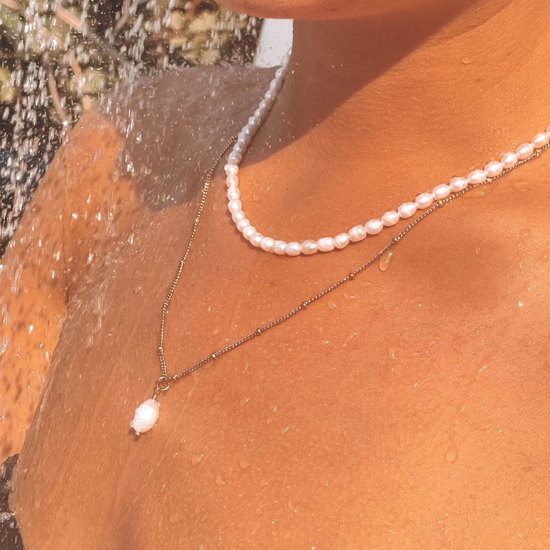 Elegant baroque pearl pendant necklace - Anisa