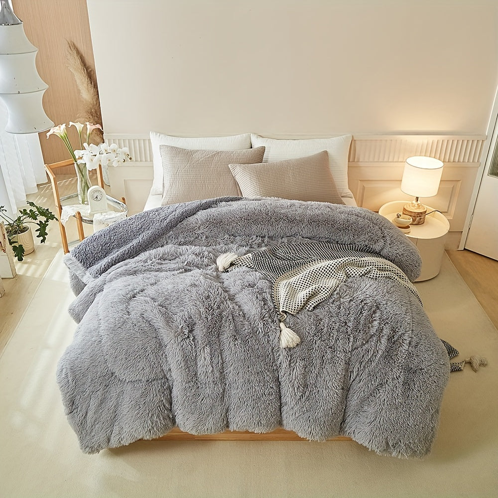 Luxe Thick Lambskin Throw for Warmth and Elegance