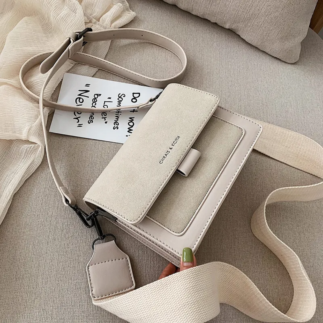KristelBag - Stylish Crossbody Bag with Flip Opening