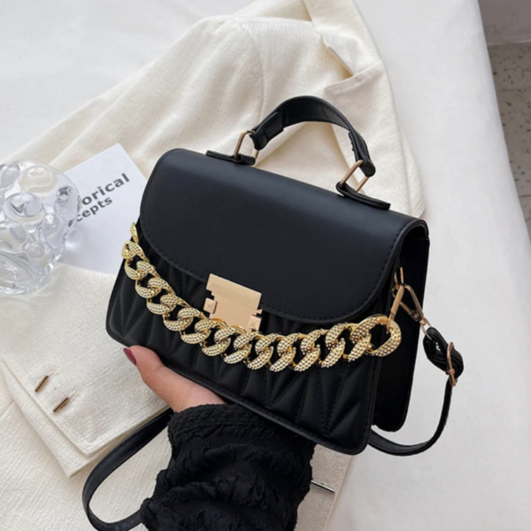 GemmaBag – Elegant Chain Handbag for a Night Out