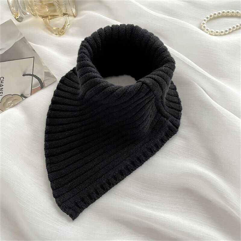 CosyWrap Scarf - Stylish and Warm Winter Accessory