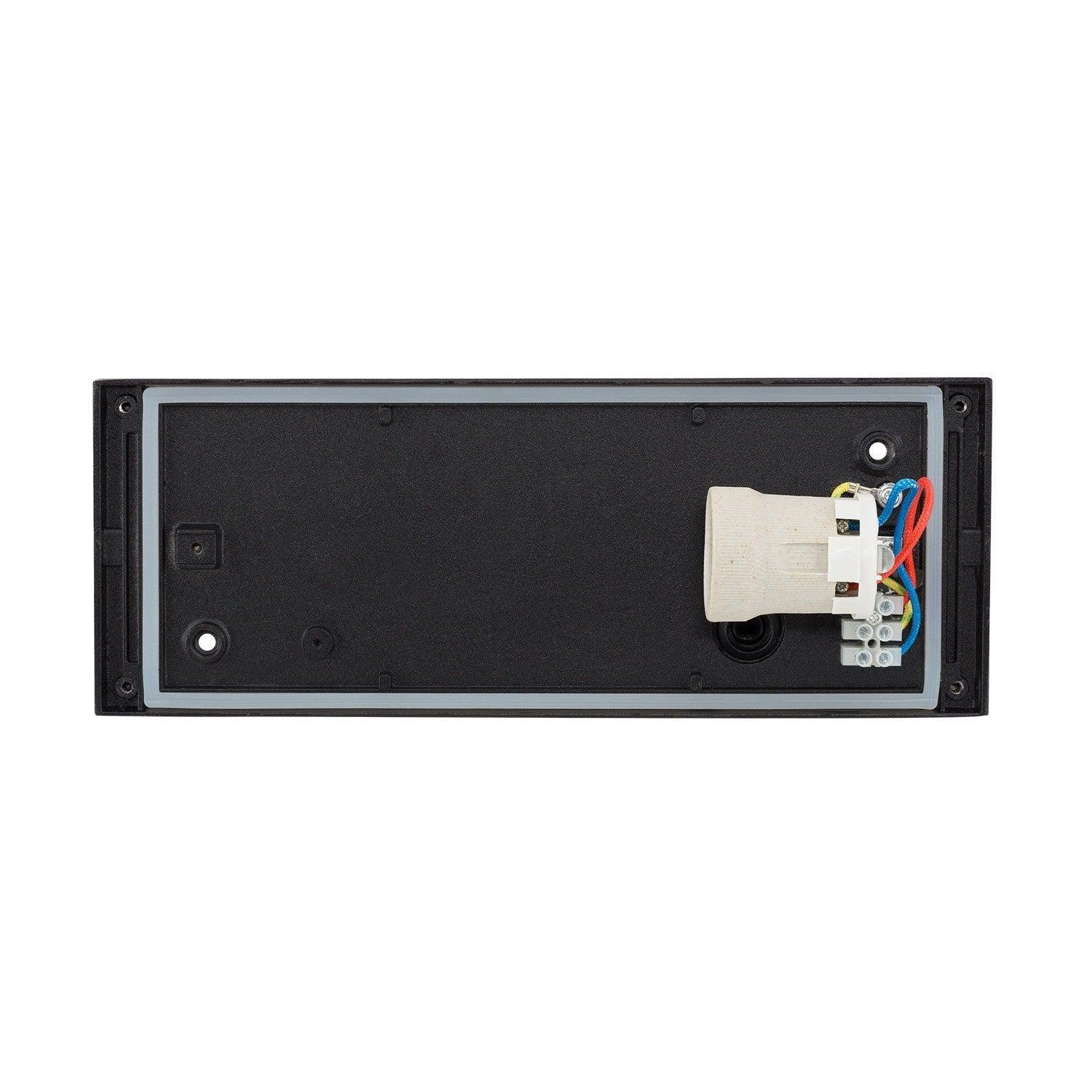 GardaUtomhuslampa – Stoere Svart Vägglampa IP54