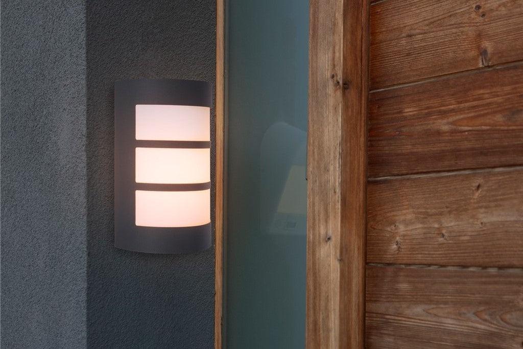 Nila Outdoor Lamp – Grey E27 Wall Lamp for the Door