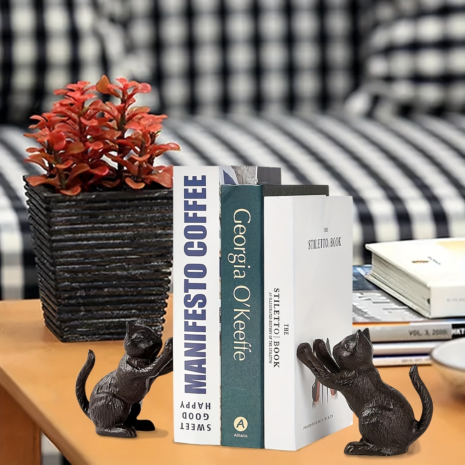 IronVintage – Timeless Cast Iron Bookends with a Classic Look