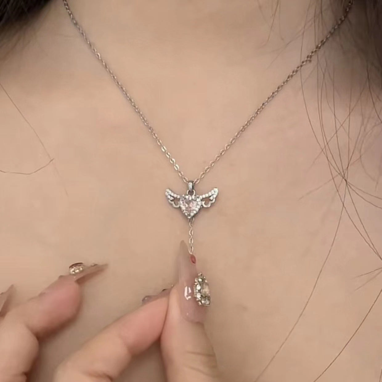 Livia Necklace - Elegant Angel Wing Pendant