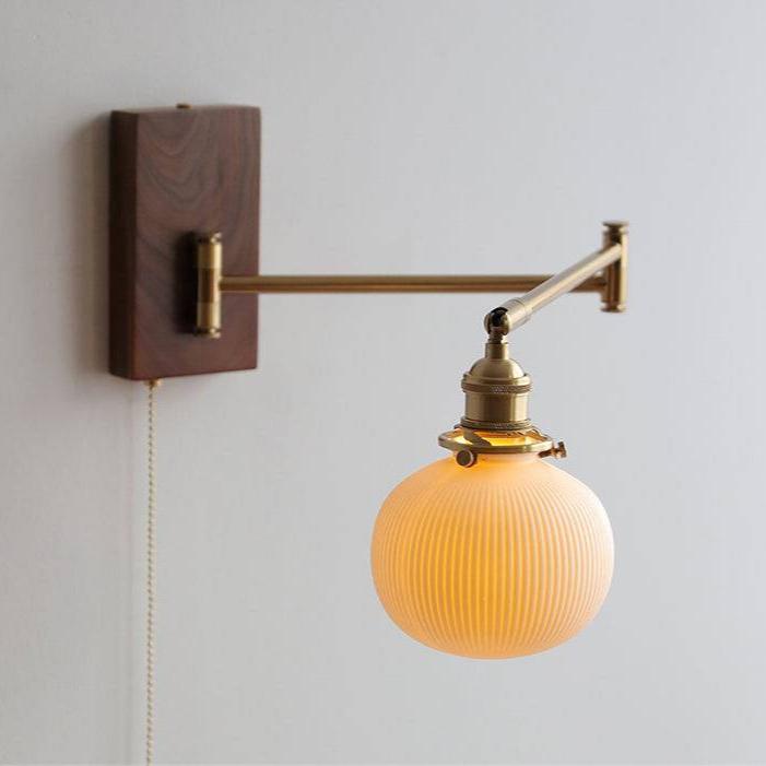 ChicGlow - Elegant Wall Lamp in Wood and Ceramic