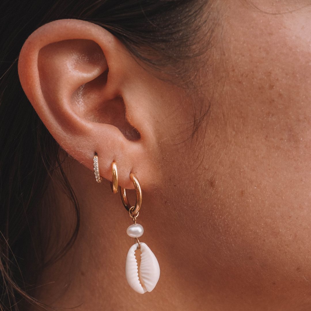 Elegant seashell jewelry - the Elara collection