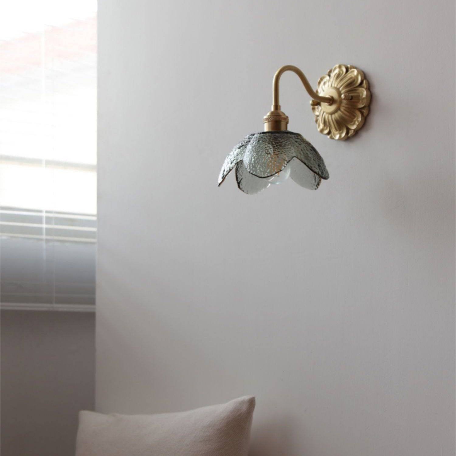 SfeerLuxe - Weathered Glass Wall Lamp with Gooseneck
