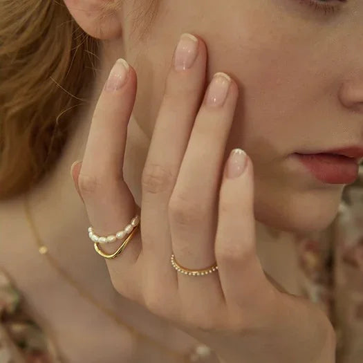 Elegant double layer gold ring with radiant freshwater pearl - Ivy