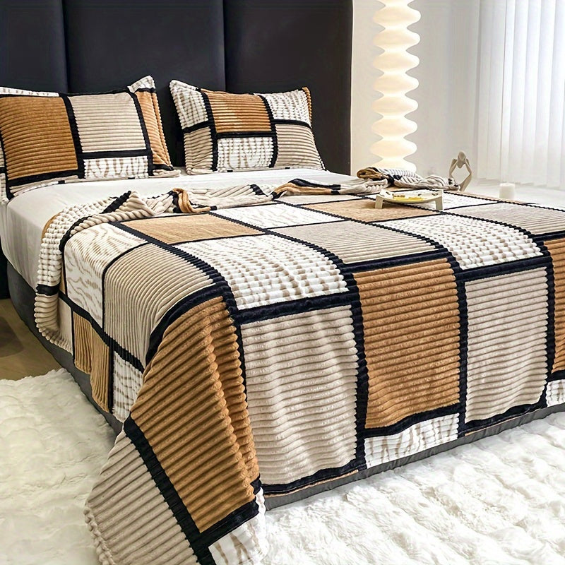 CozyLuxe – Flannel blanket for all seasons