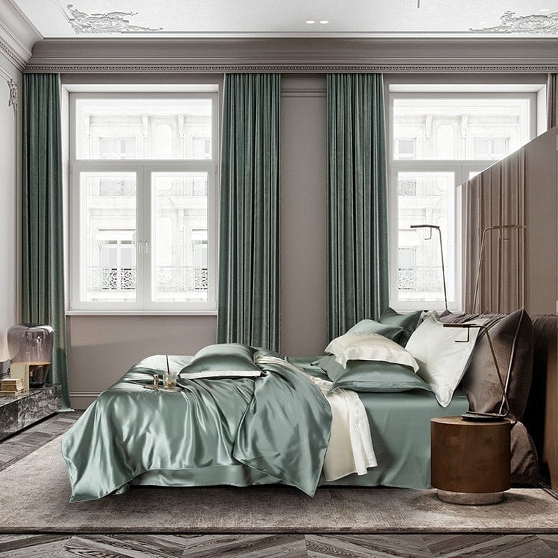 Premium Mulberry Silk Bedding Set – Luxury and Comfort