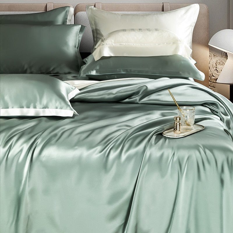 Premium Mulberry Silk Bedding Set – Luxury and Comfort