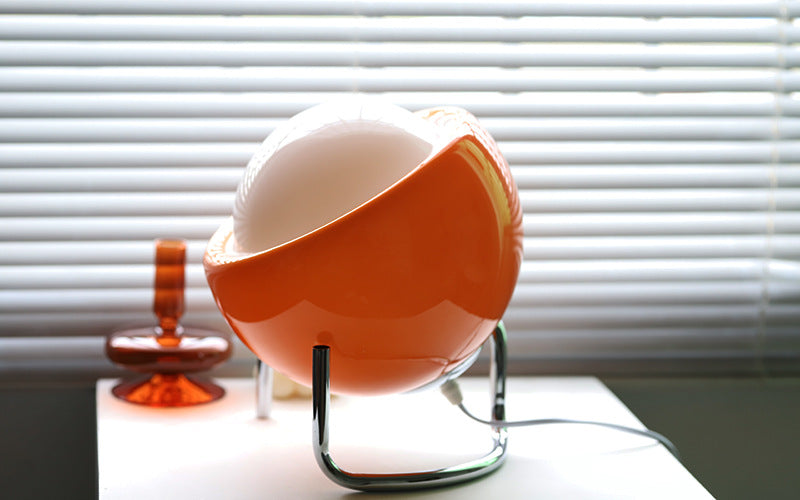 RetroGlow - Scandinavian Glass Table Lamp for Atmosphere