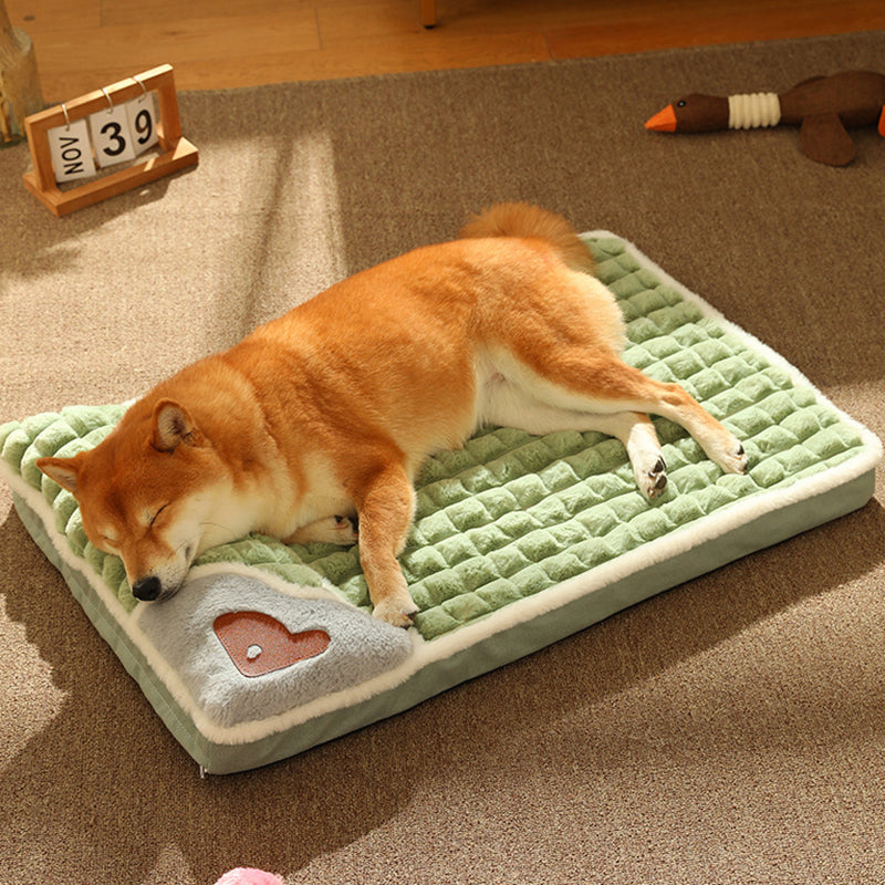 LuxePlush - Warming Dog Mat for Small and Medium Dogs