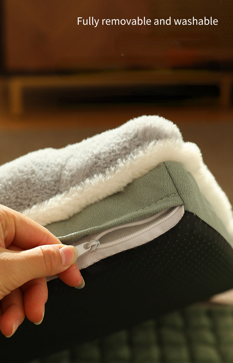 LuxePlush - Warming Dog Mat for Small and Medium Dogs
