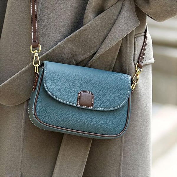 LuxeCarry Bag – Stylish Leather Crossbody Bags