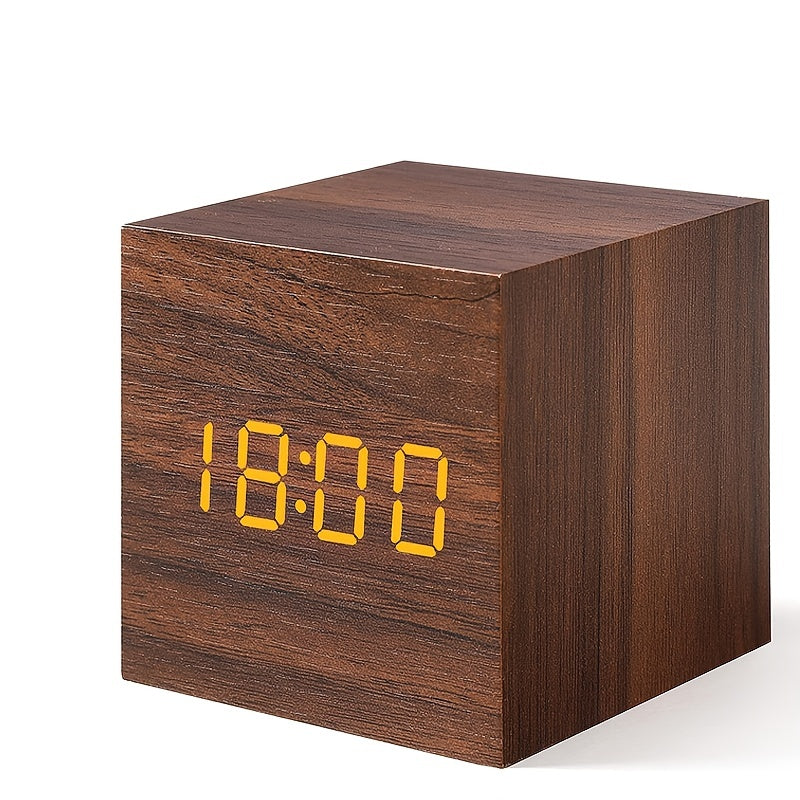 WoodTime Clock – Stylish Wooden Alarm Clock with LED Display