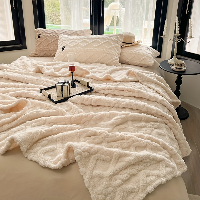EssenceBlanket – Stylish, Lightweight Blankets for All Seasons